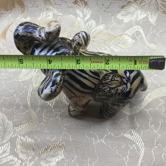 Vintage La Vie Safari Patchwork Ceramic Elephant / Trunk Up Figurine - Picture 9 of 9